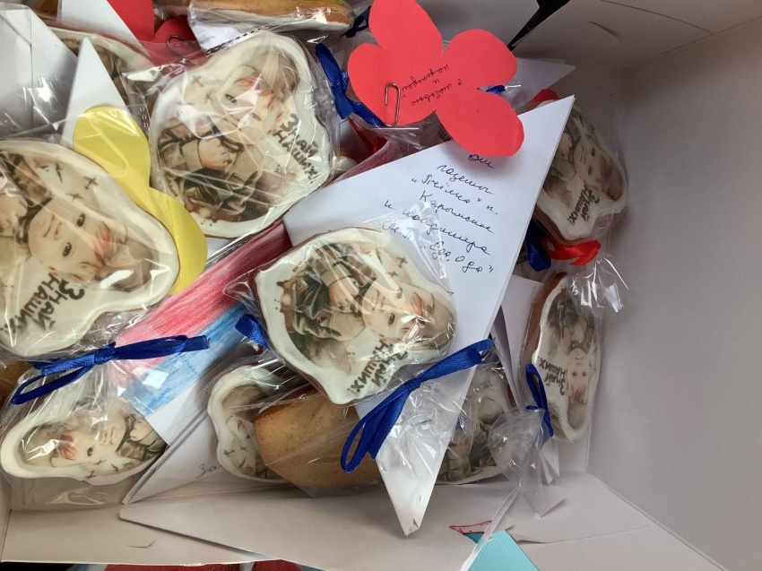 Забайкалка передала праздничное домашнее печенье бойцам в 321-м госпитале Читы